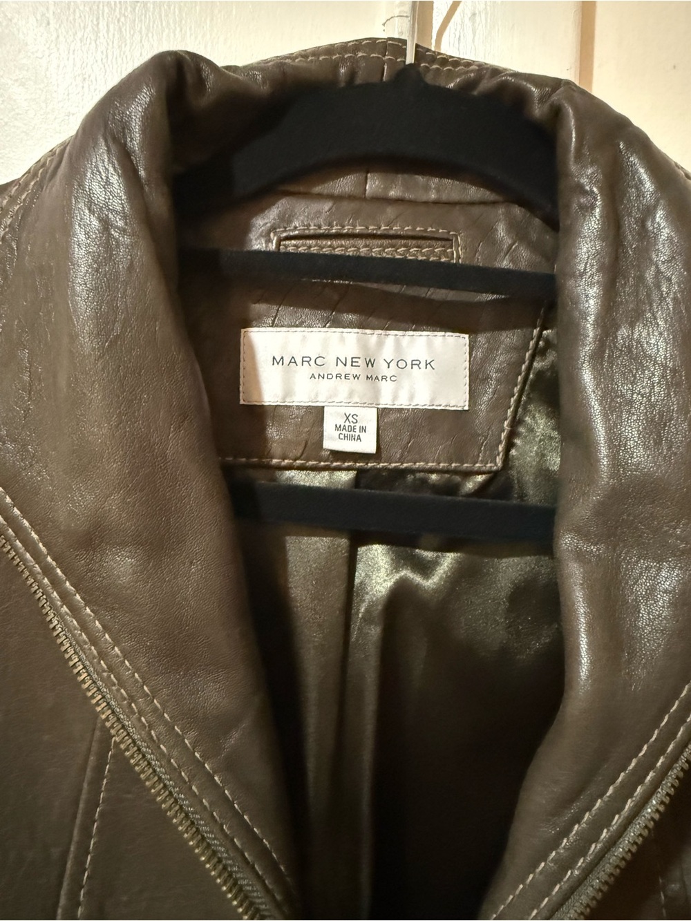 Vintage butter soft Marc New York Women's Olive-Brown Leather Zip Jacket - Picture 3 of 6